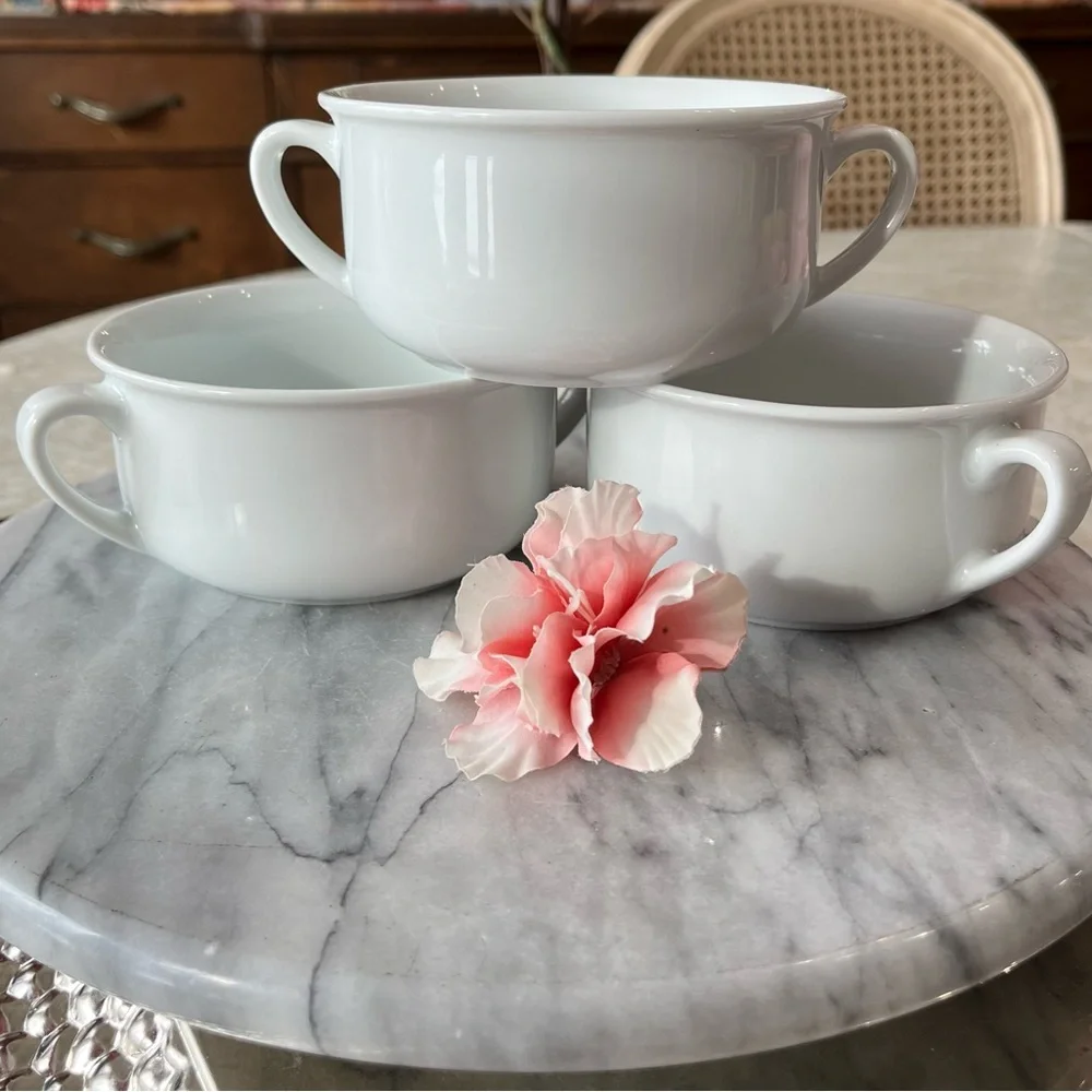 Williams Sonoma Set Of 3 Essential White Double Handled Soup/Cream Bowls 4 3/4